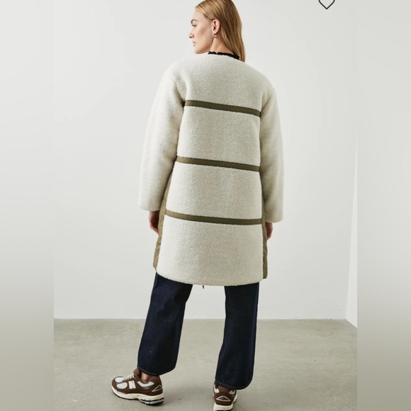 Rails Size L Granger Reversible Sherpa Jacket in Ivory Olive Mix - Picture 2 of 14